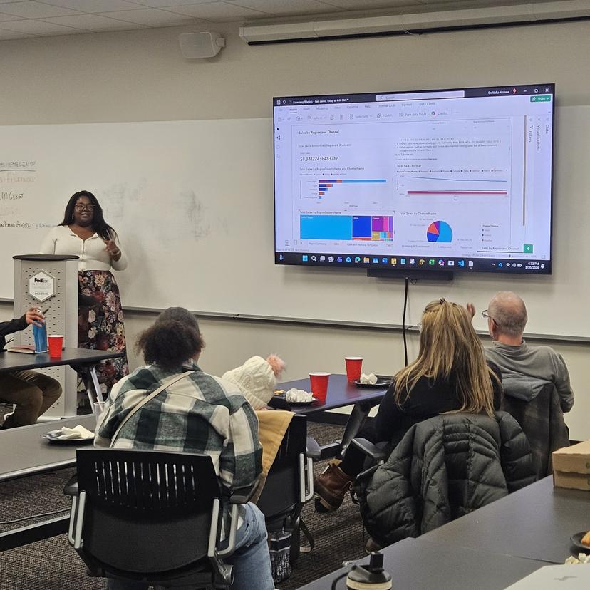 Working session at Memphis Data Professionals January 2026 meetup