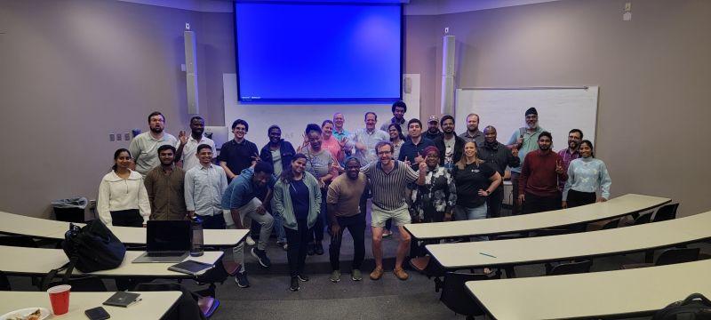 Data Professionals meetup at the FedEx Institute of Technology